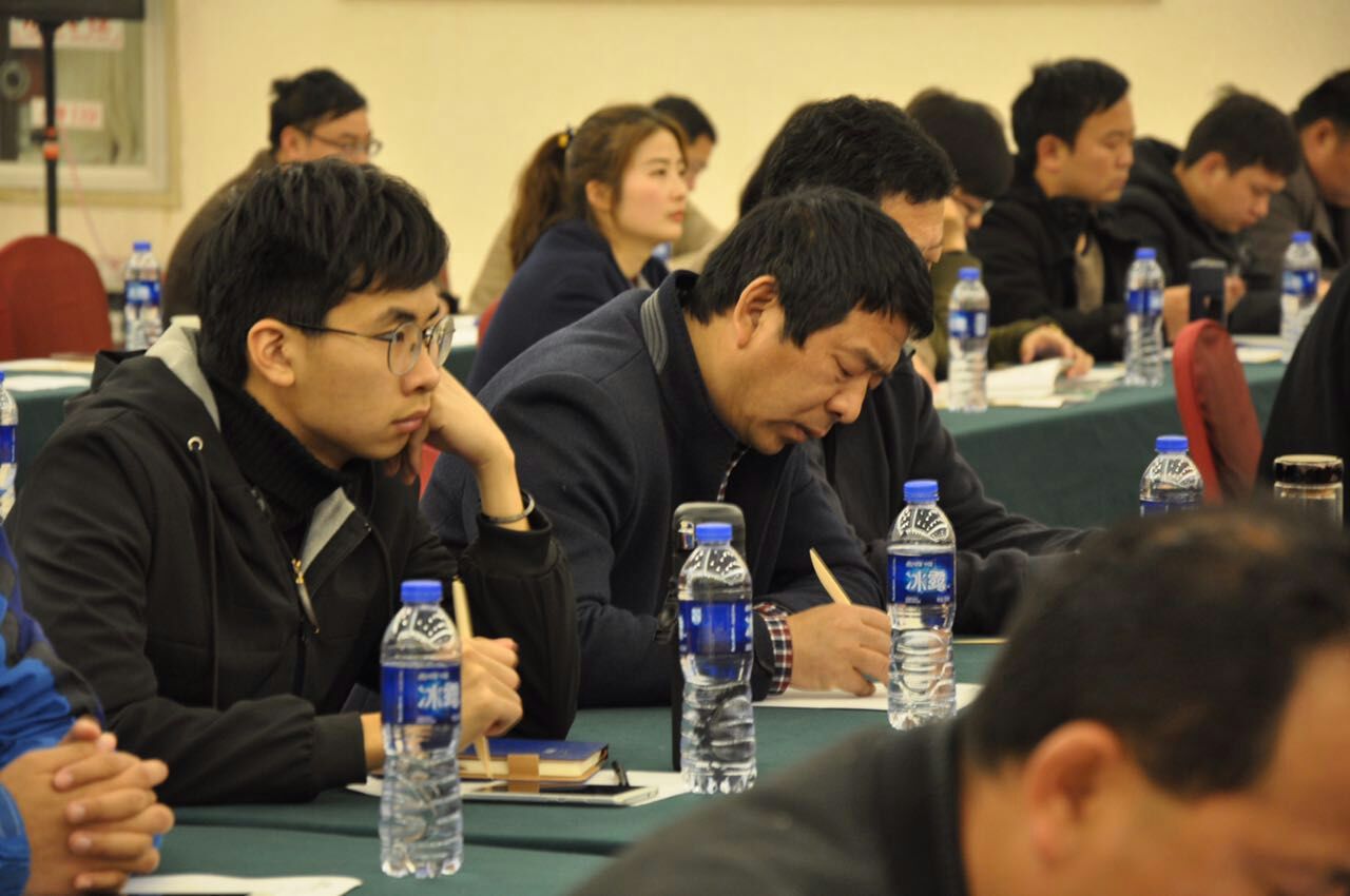 华人策略最新地址