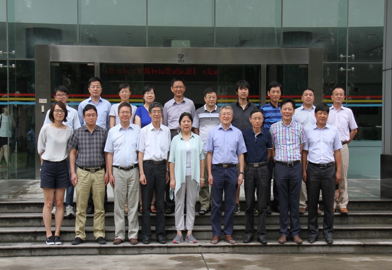 华人策略最新地址