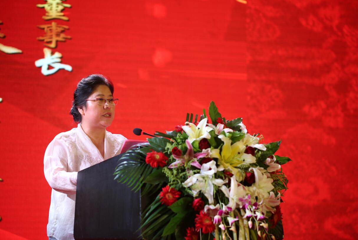 华人策略最新地址