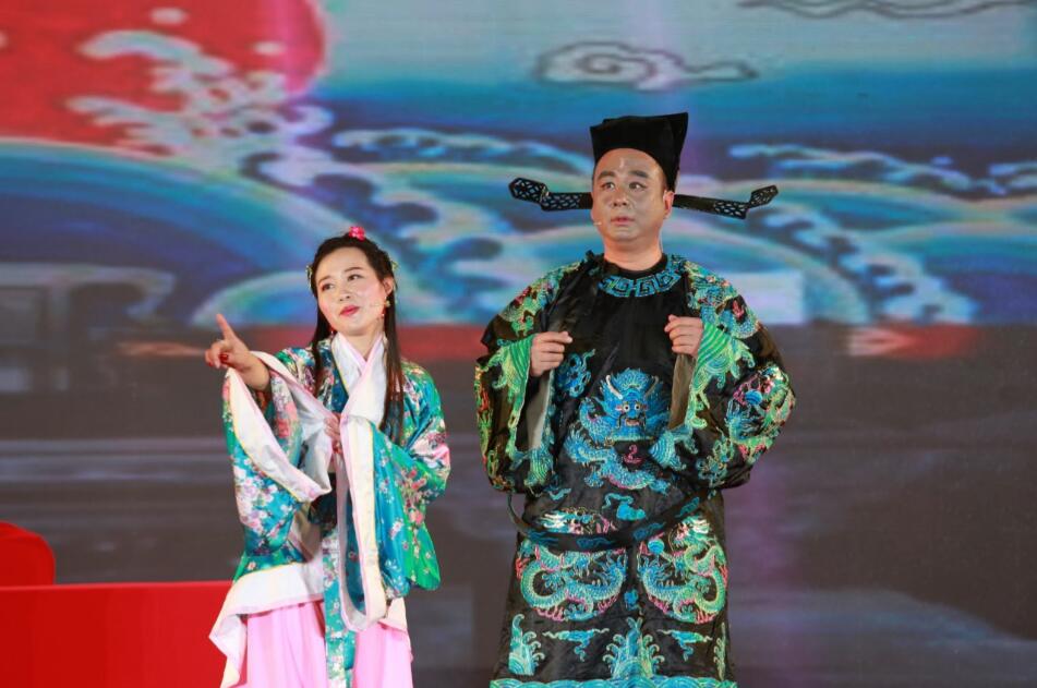 华人策略最新地址