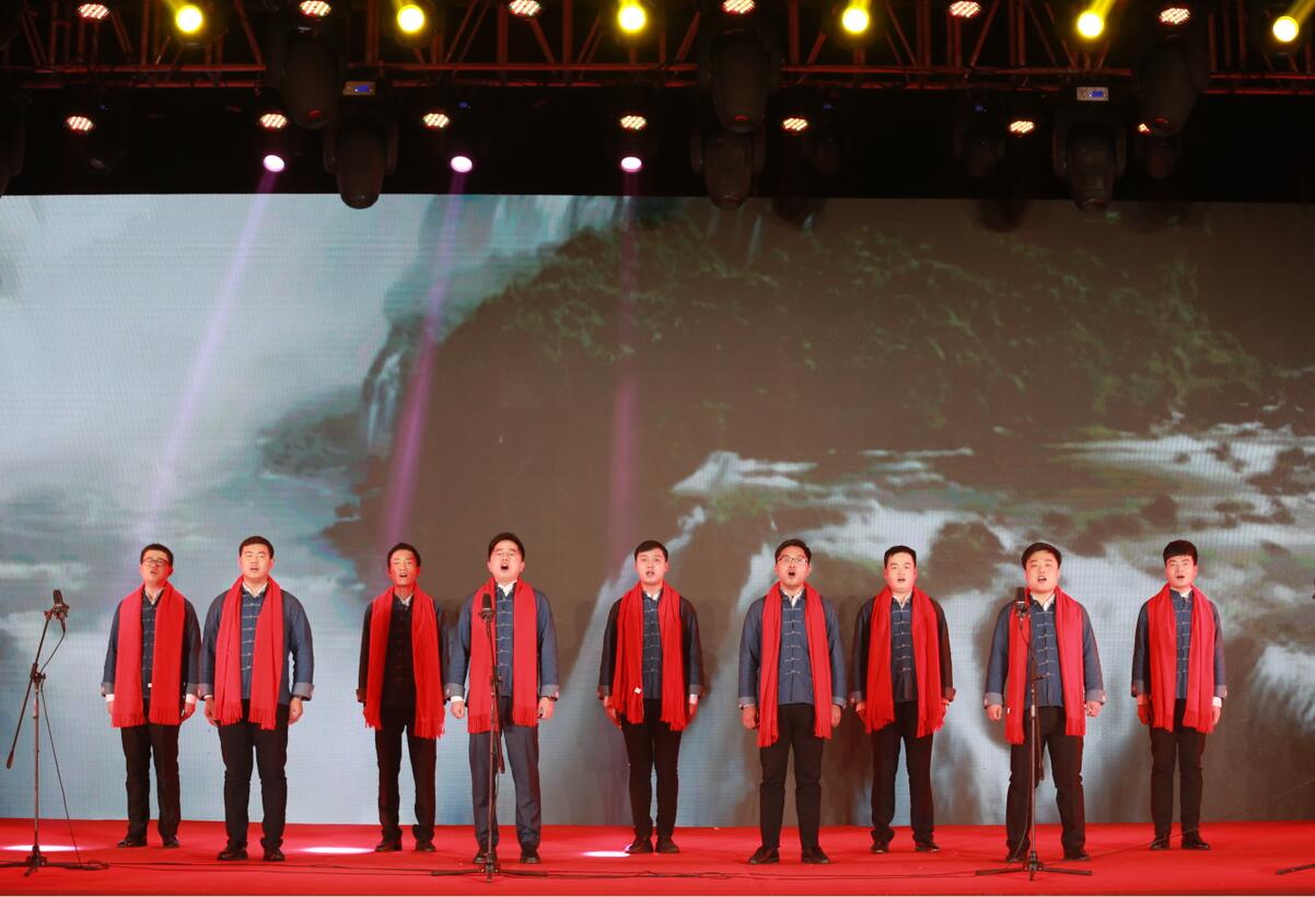 华人策略最新地址