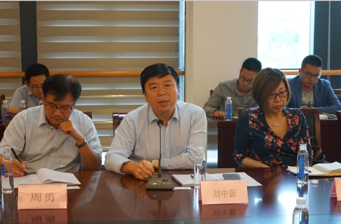 华人策略最新地址