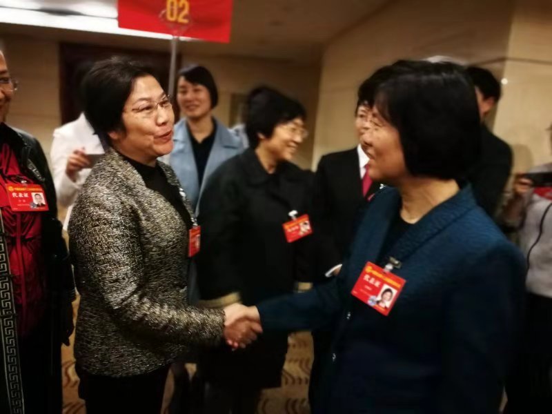 华人策略最新地址