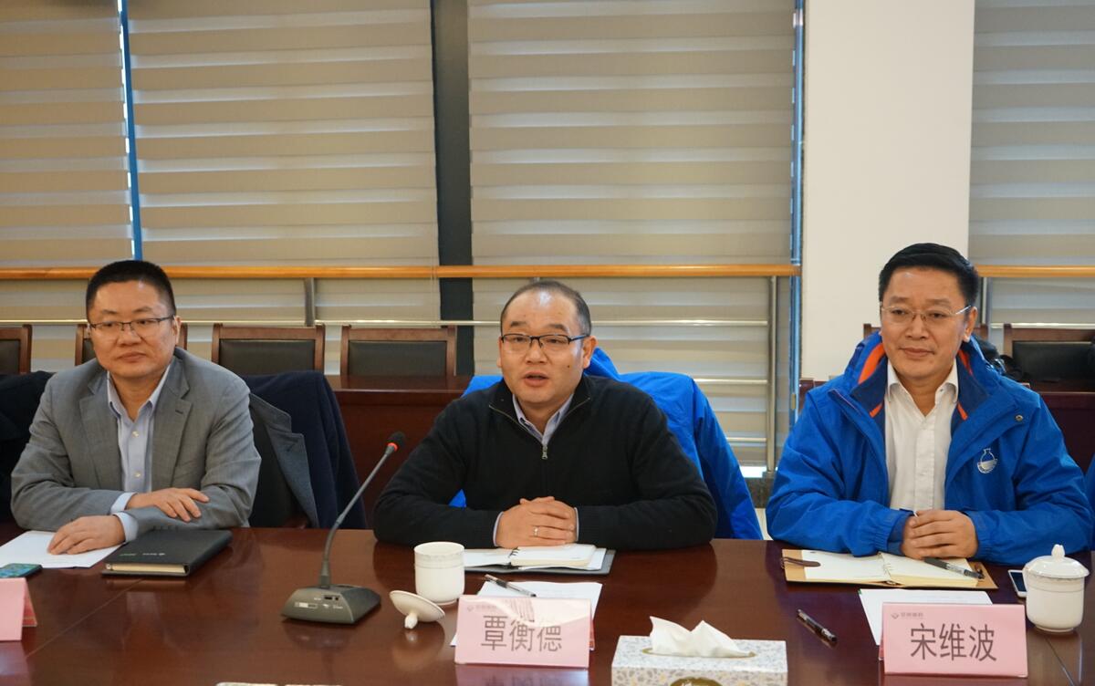 华人策略最新地址