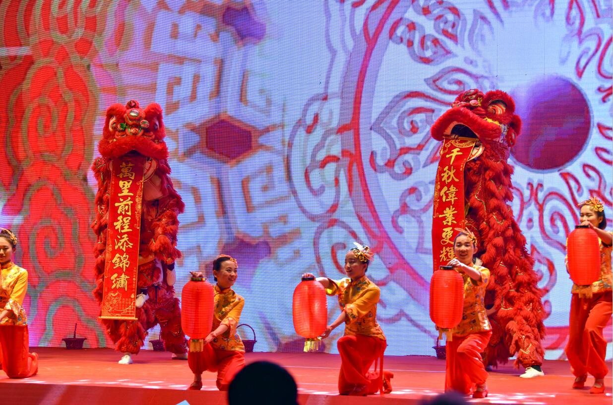 华人策略最新地址