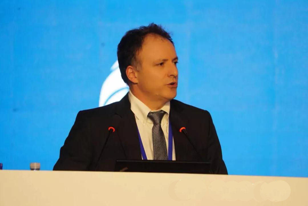 华人策略最新地址