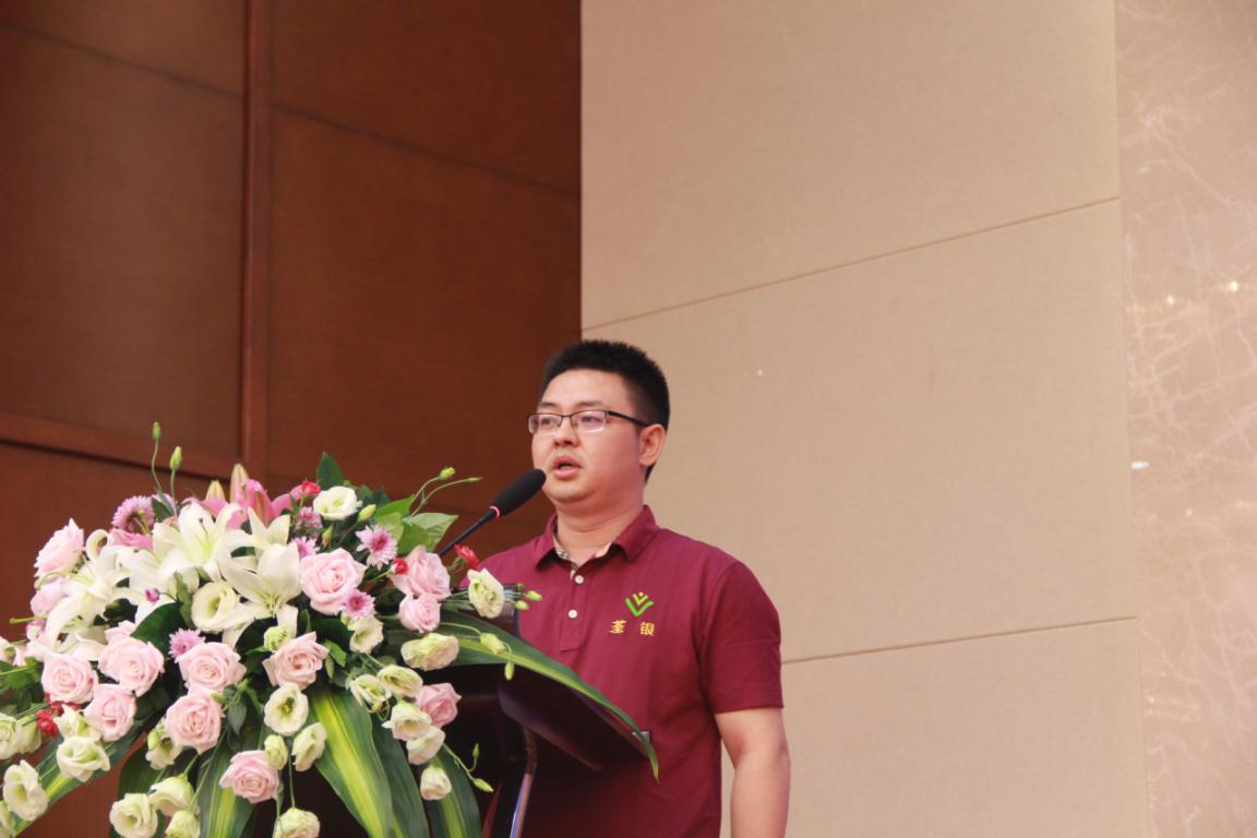 华人策略最新地址