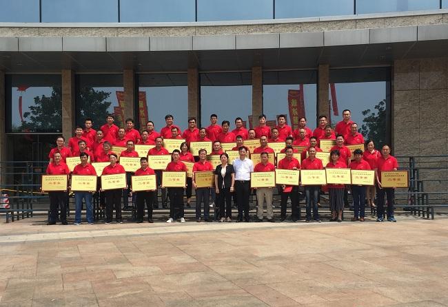 华人策略最新地址