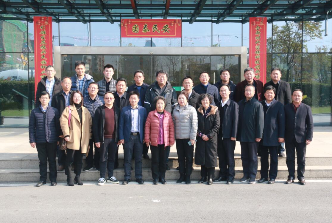 华人策略最新地址